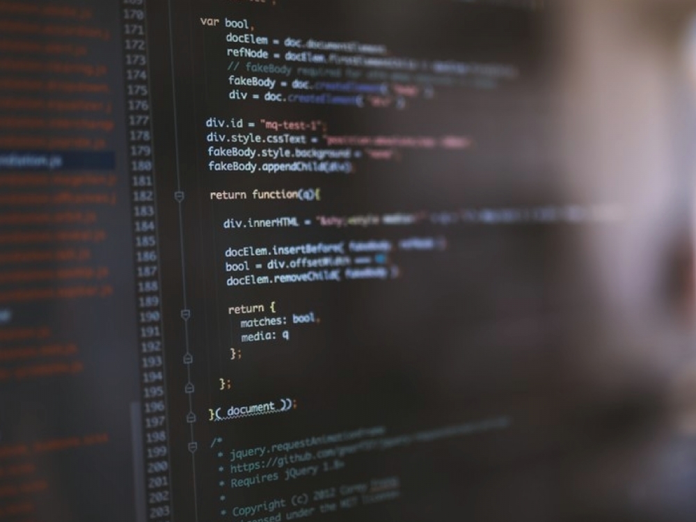 以程式編碼的畫面象徵虛擬世界的圖片